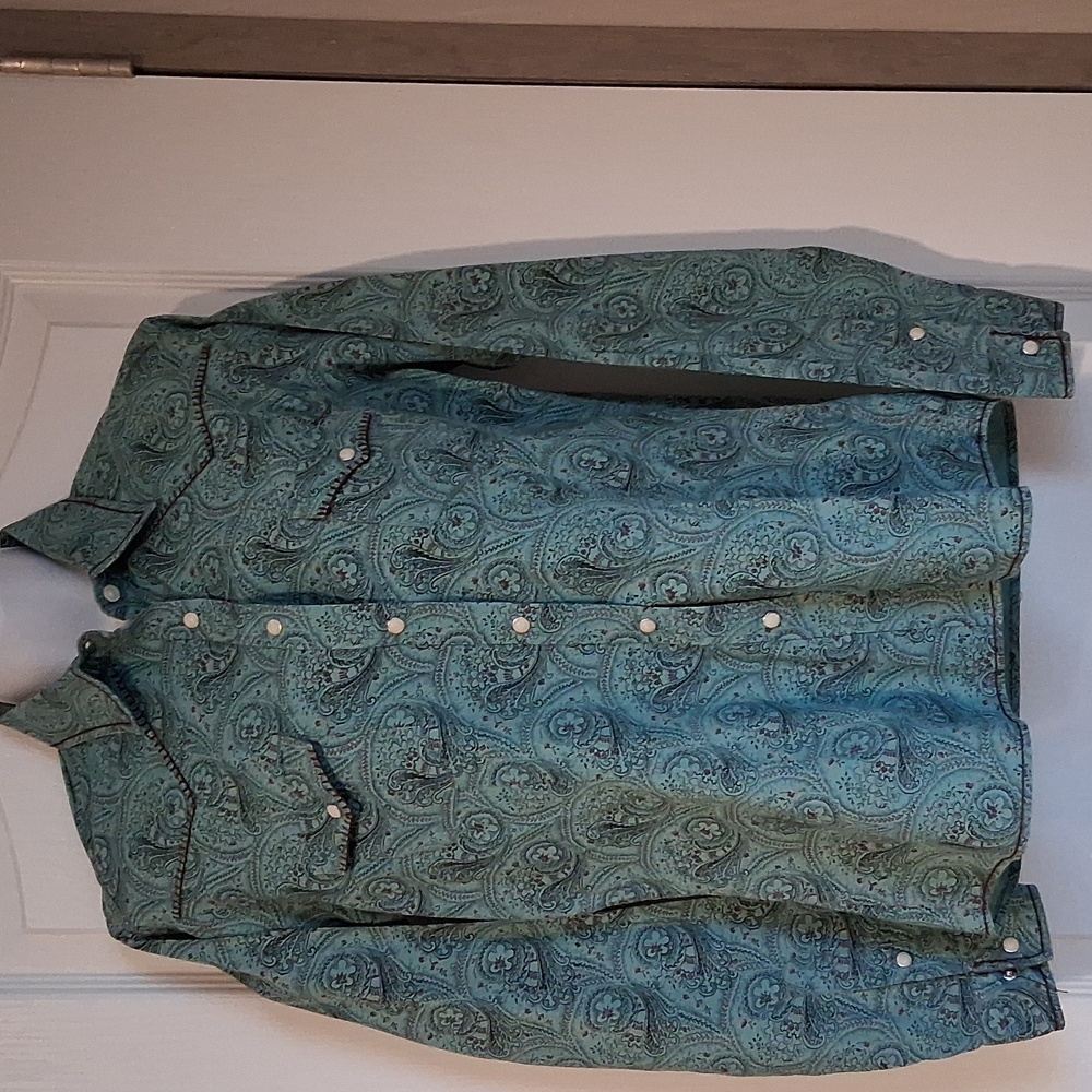 Ladies Green Paisley Shirt